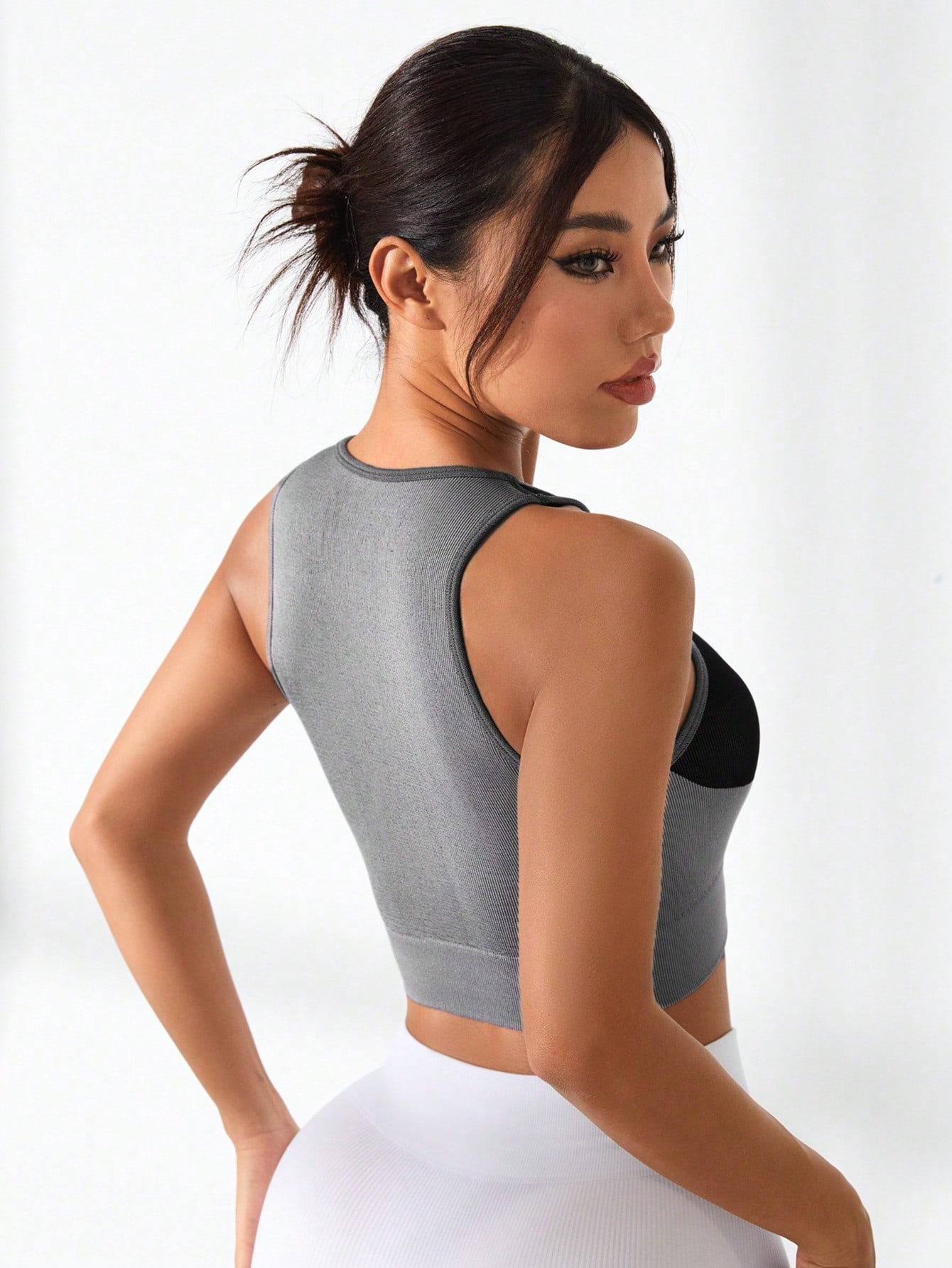 Top corto acanalado con bloque - Yoga Blocks reseña y precio