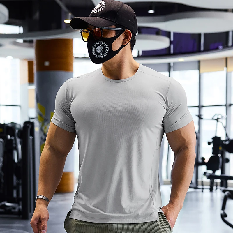 Camiseta deportiva de manga co - Yoga Fitness Wear reseña y precio